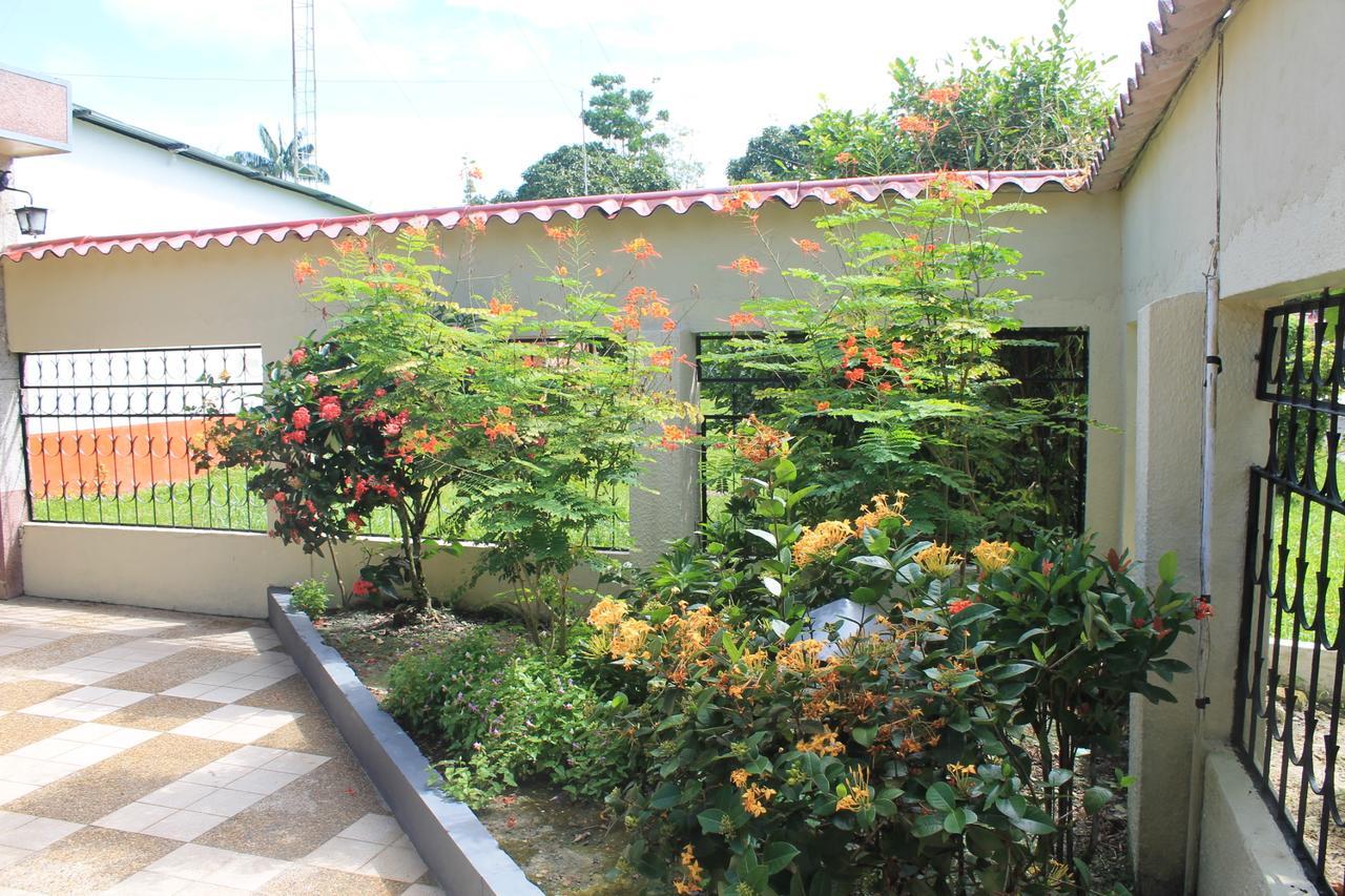 Casa Nora & Alejo Lägenhet Leticia Exteriör bild
